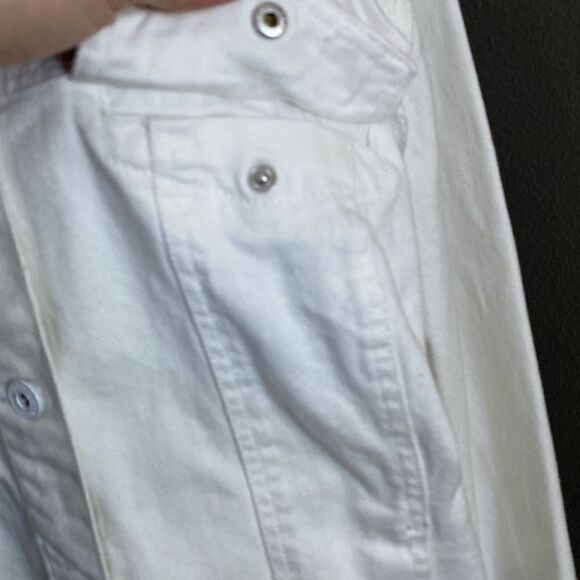 Gloria Vanderbilt Creamy White Melanie Stretch Jean Jacket - Picture 7 of 15